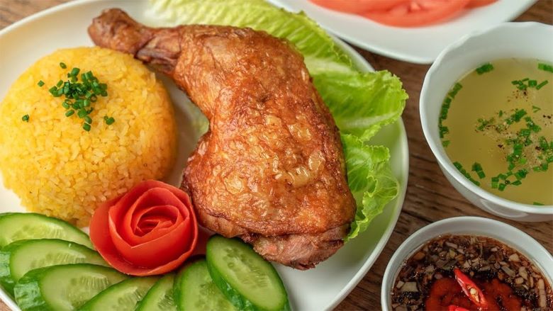 Cơm Gà Tùng Oanh - Quán cơm gà ngon ở Thái Nguyên