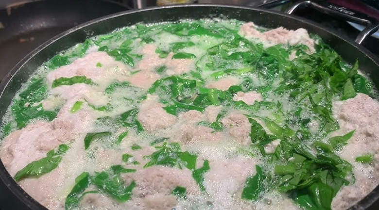 Hướng dẫn cách nấu canh cua mùng tơi với 5 bước đơn giản cách nấu canh cua mùng tơi, không khuấy