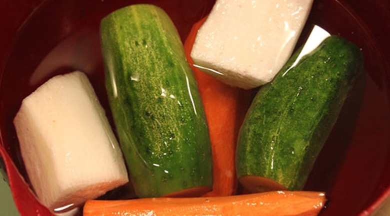 Hướng dẫn làm rau củ ngâm chua ngọt chuẩn vị bằng 4 bước hướng dẫn làm rau củ ngâm chua ngọt, sơ chế