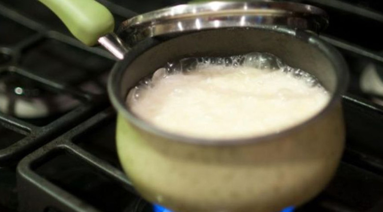 nấu cơm bằng bếp gas, nấu cơm